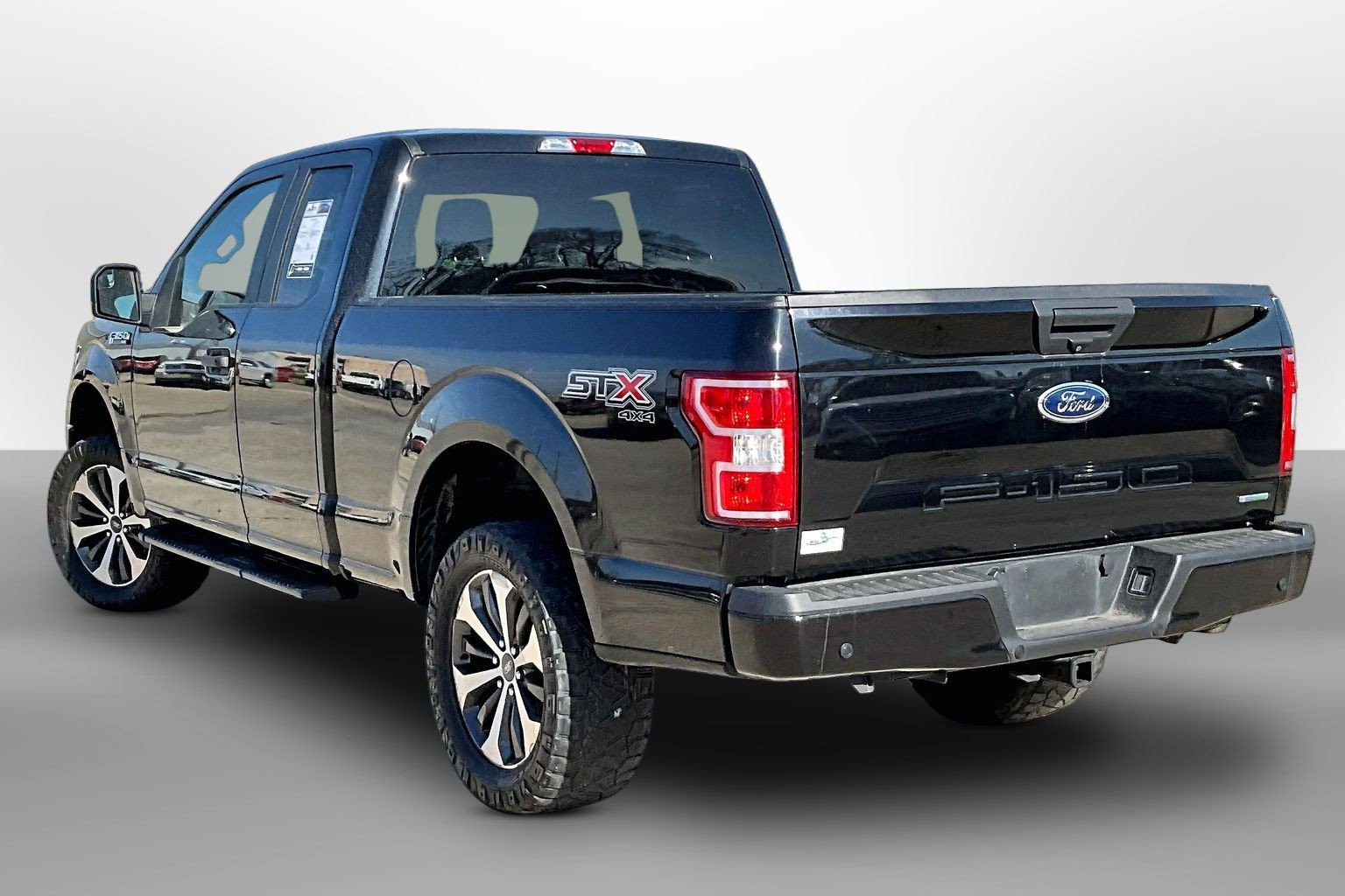 Used 2020 Ford F150 XL w/ Equipment Group 101A Mid AWD/4WD image 10
