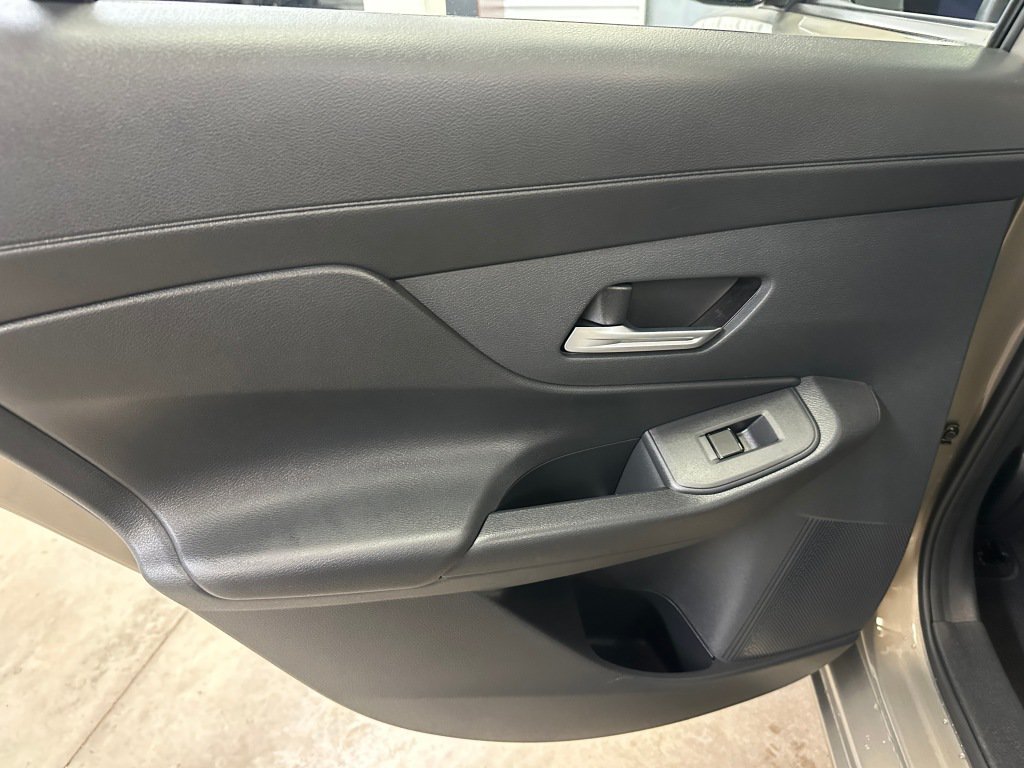 Used 2026 Nissan Sentra SV w/ Floor Mat Package FWD image 16