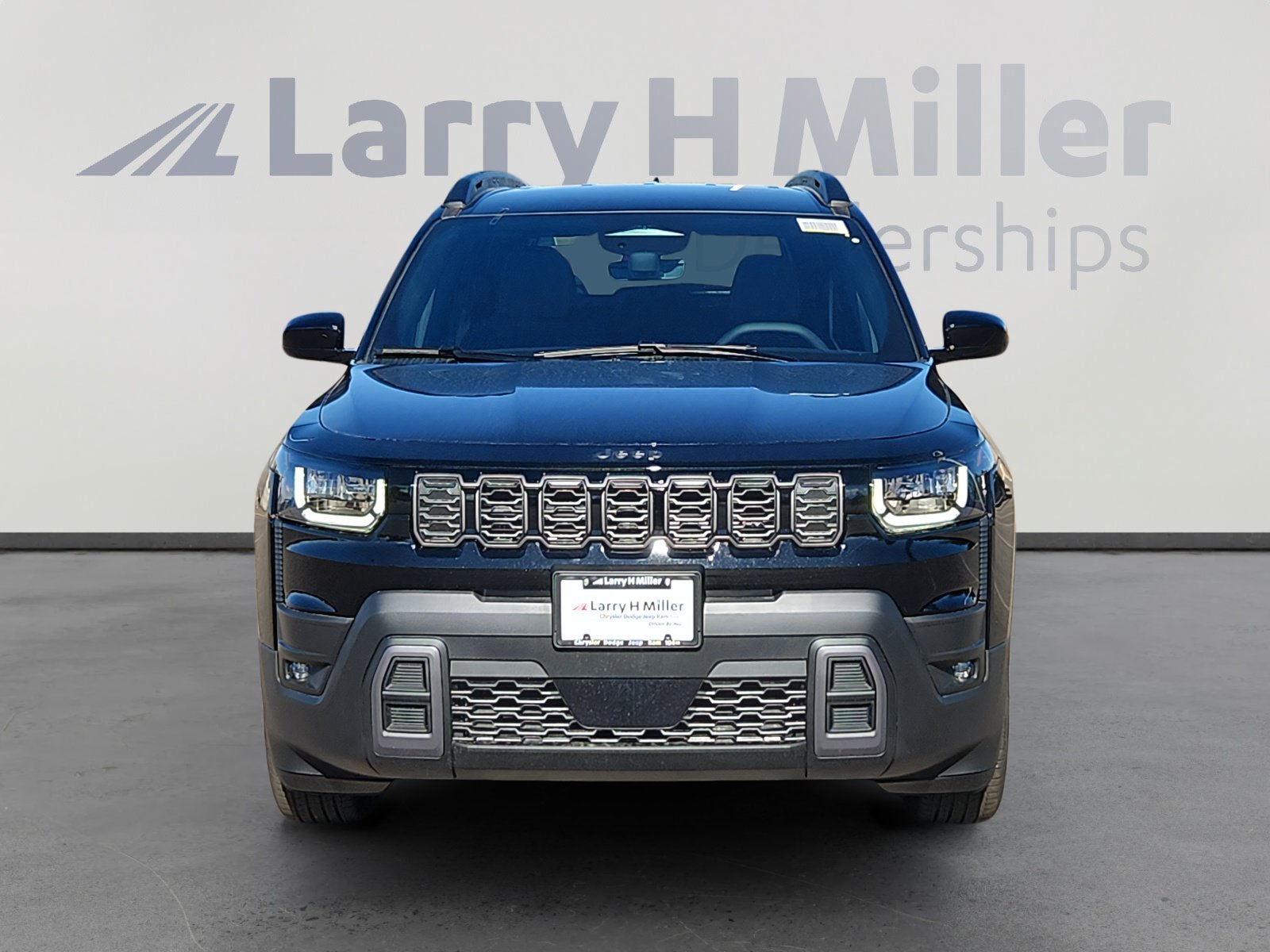 New 2026 Jeep Cherokee Laredo AWD/4WD image 9