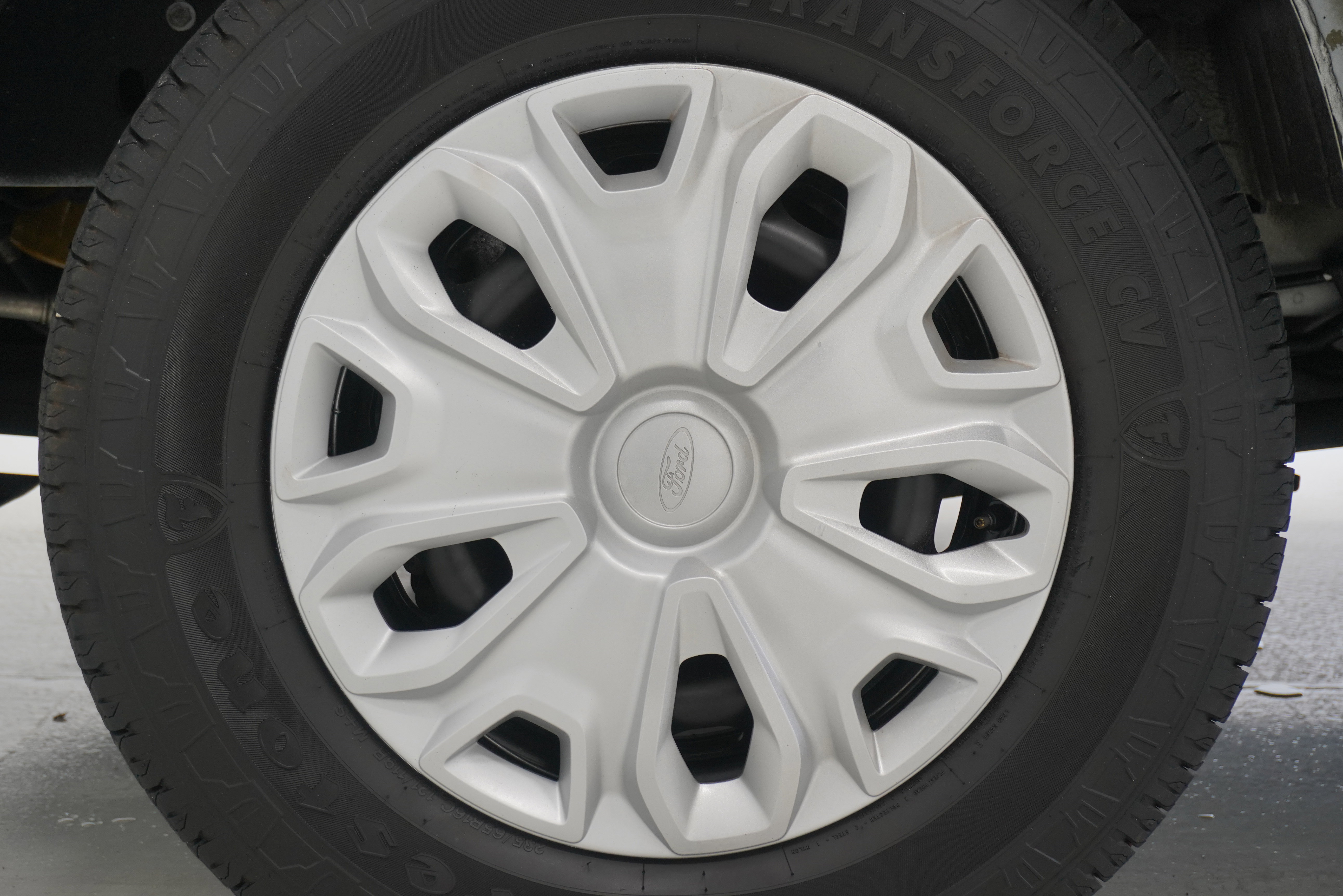 Used 2017 Ford Transit 150 XLT RWD image 21