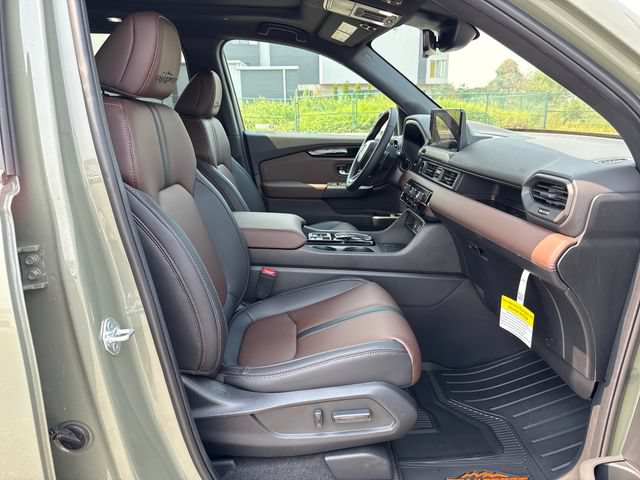 Used 2026 Honda Pilot TrailSport image 10