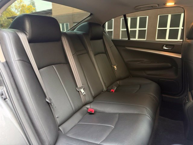 Used 2012 INFINITI G37 Journey w/ Premium Pkg RWD image 39