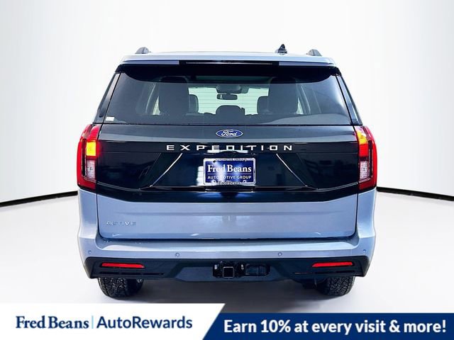 New 2026 Ford Expedition Active image 6
