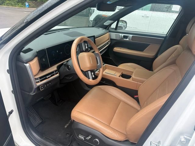 Used 2024 Hyundai Santa Fe Limited AWD/4WD image 9