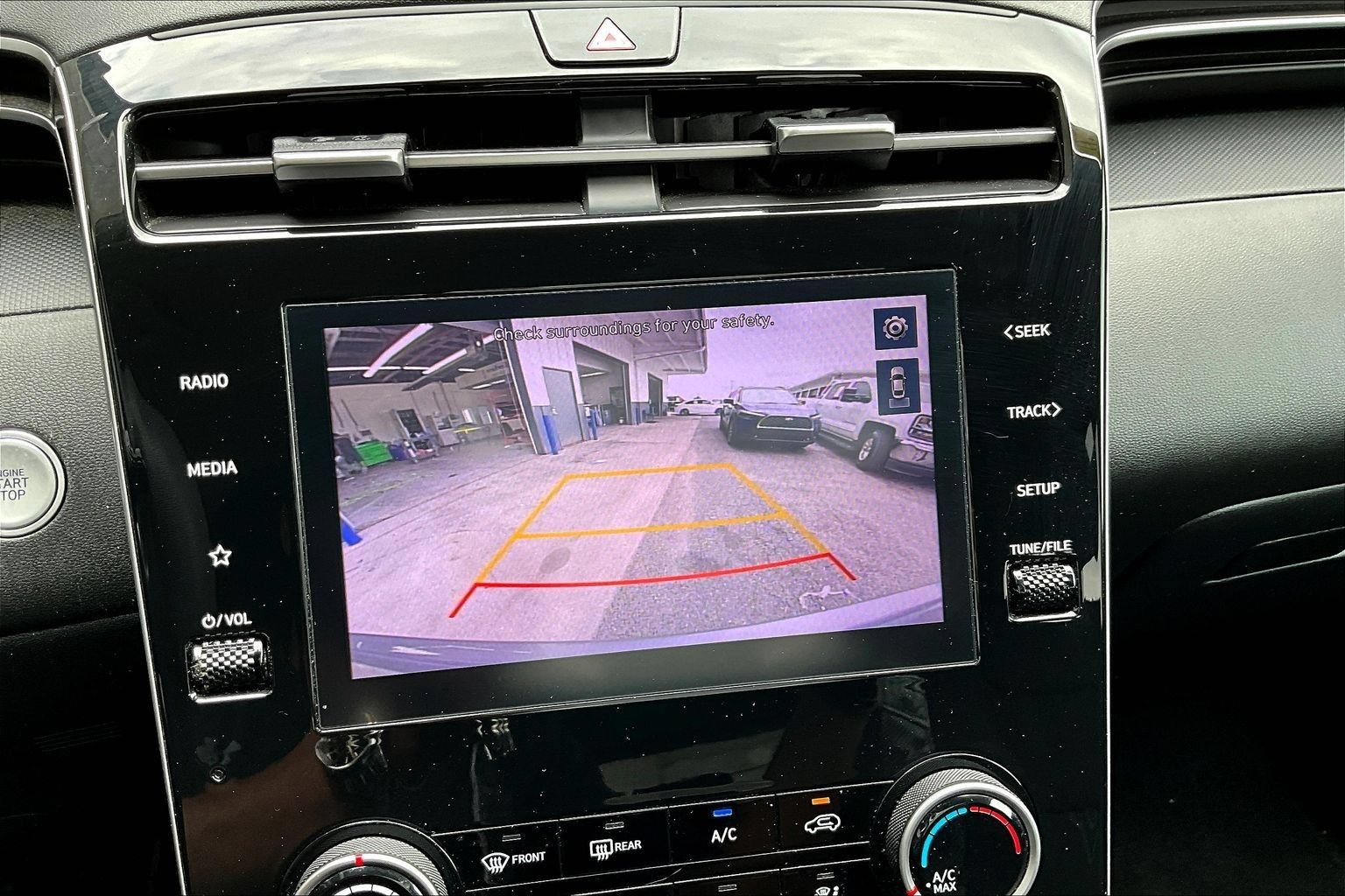 Used 2023 Hyundai Tucson SEL AWD/4WD image 13