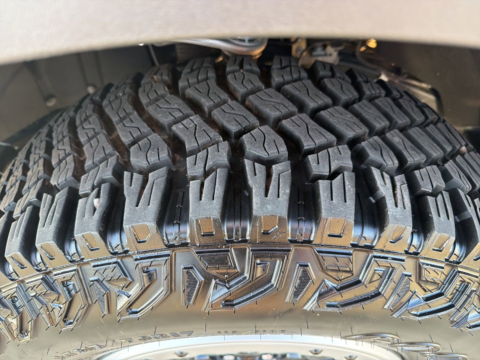 Used 2024 Ford Bronco Badlands image 12