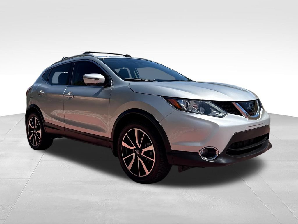 Used 2017 Nissan Rogue Sport SL w/ SL Premium Package AWD/4WD image 1