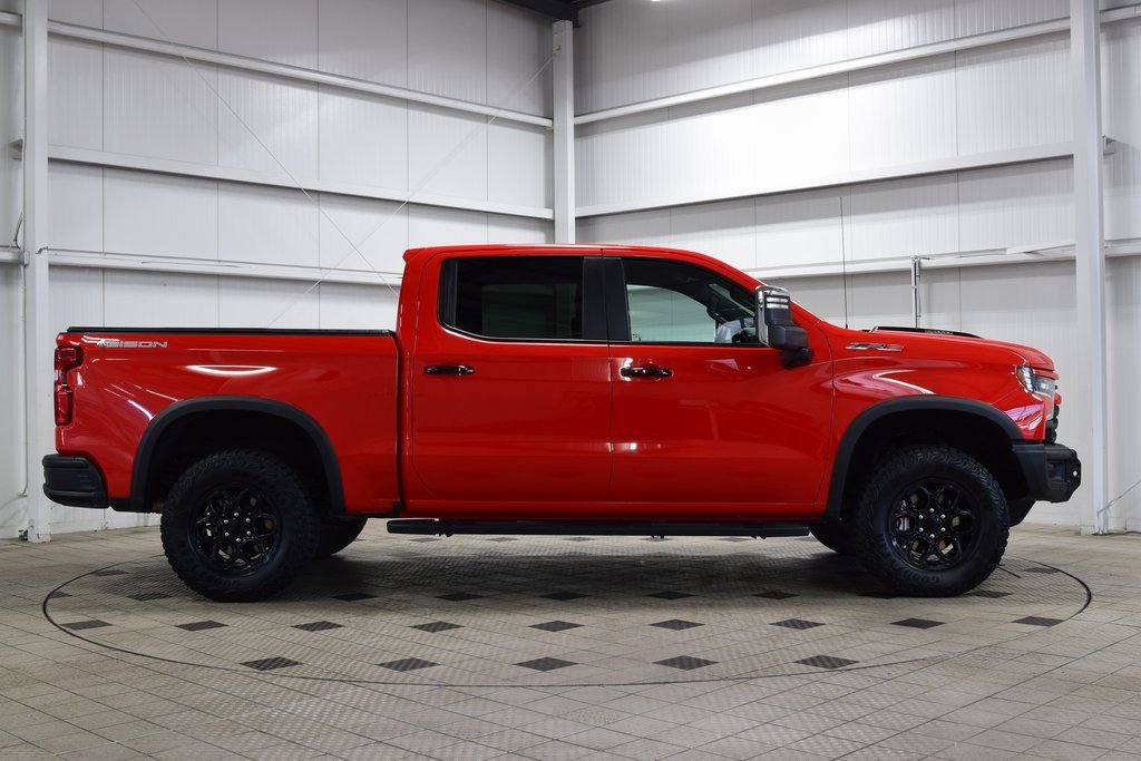 Used 2024 Chevrolet Silverado 1500 ZR2 w/ ZR2 Bison Edition AWD/4WD image 8