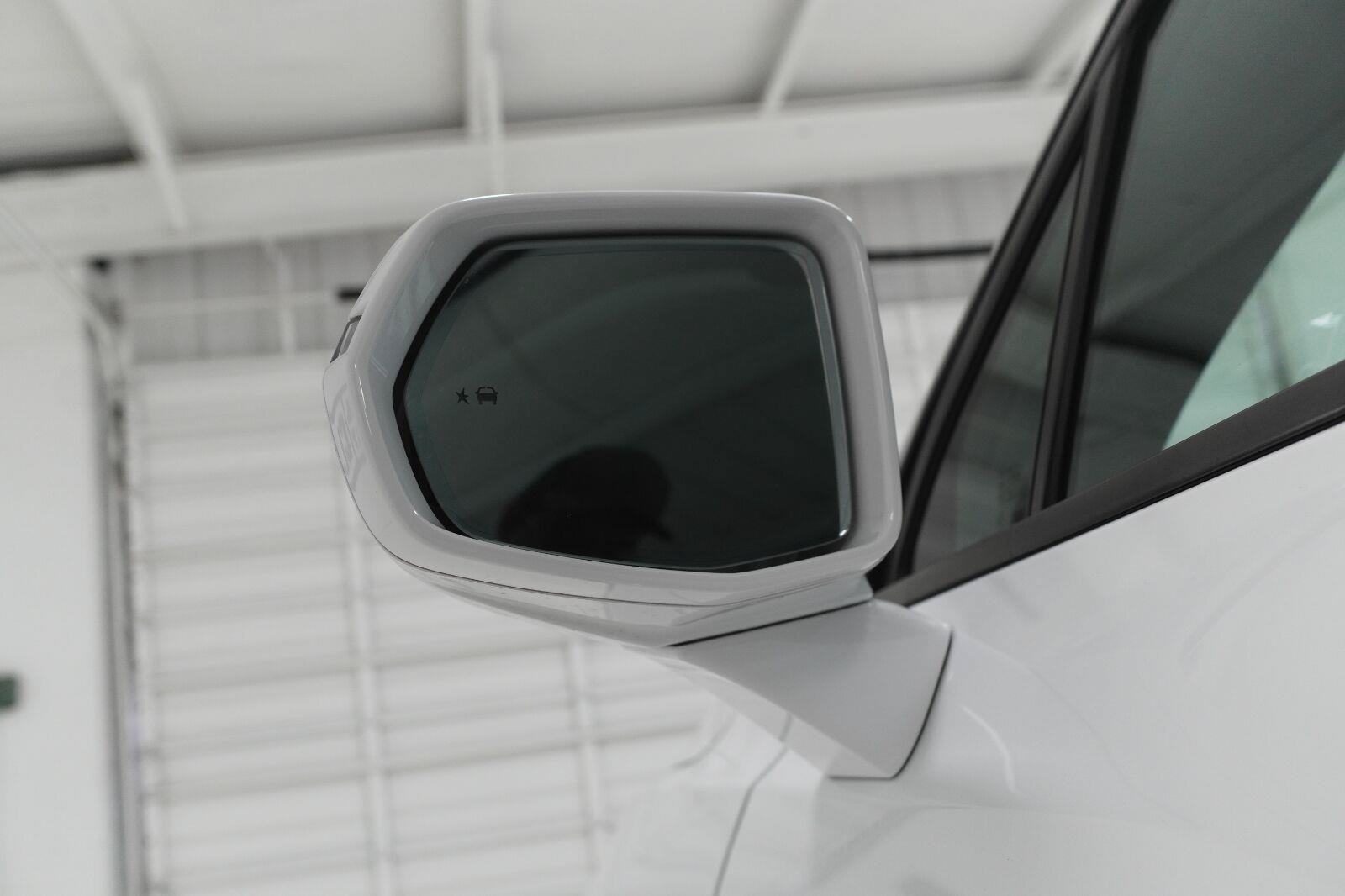 Used 2020 Chevrolet Blazer LT FWD image 35