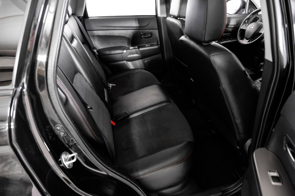 Used 2024 Mitsubishi Outlander Sport AWD image 36