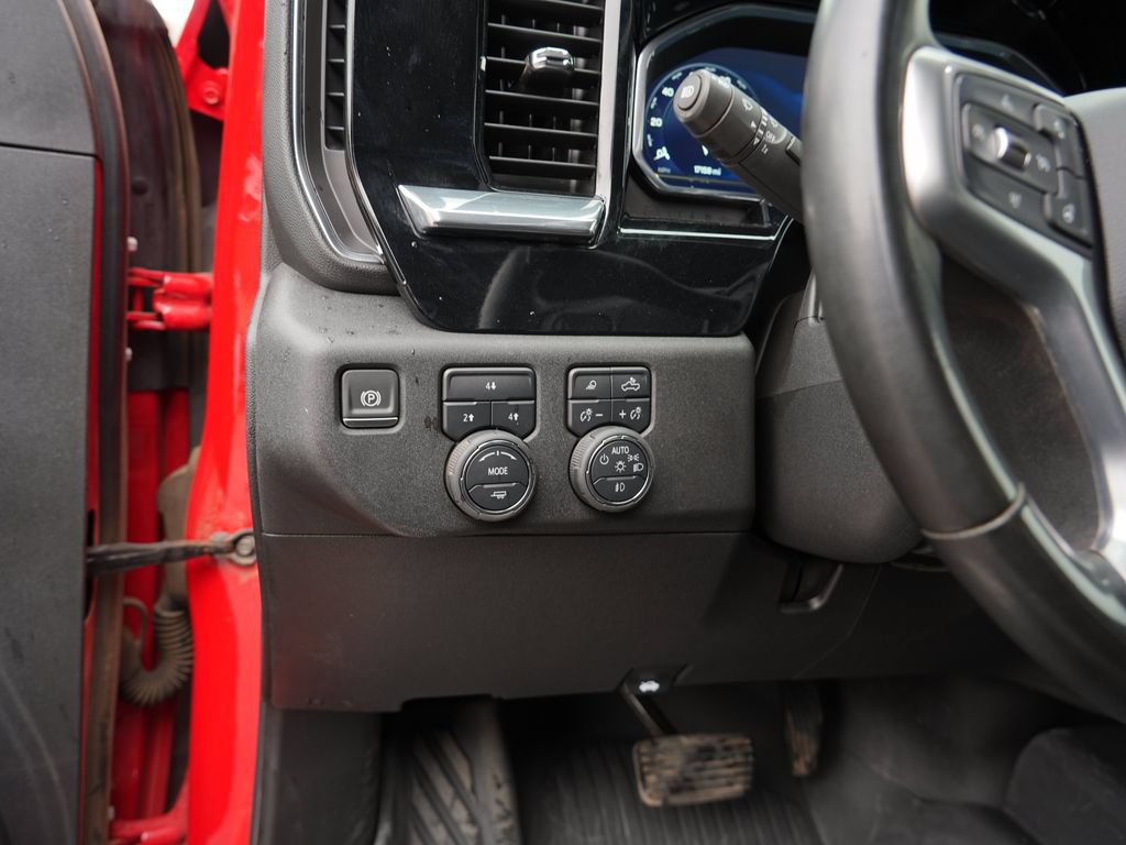 Used 2025 Chevrolet Silverado 3500 LT w/ All Star Edition AWD/4WD image 18