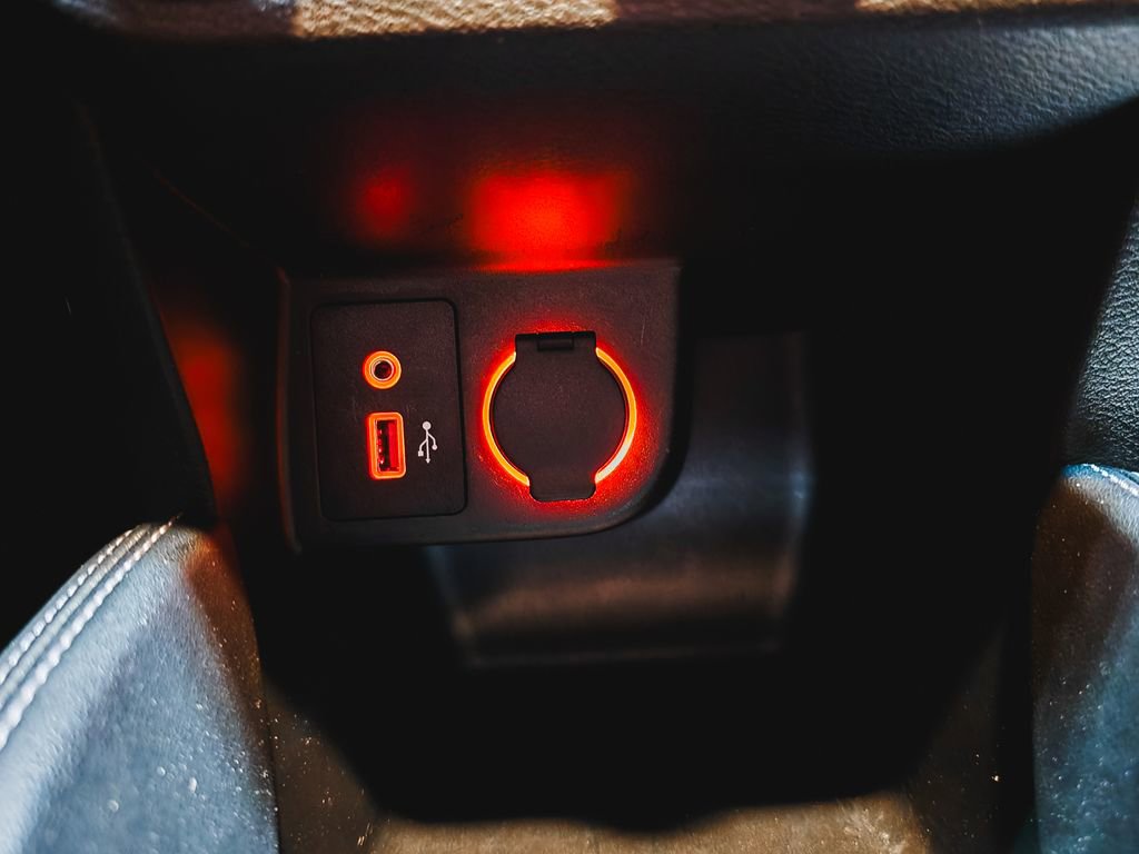 Used 2018 Nissan Kicks S FWD image 30