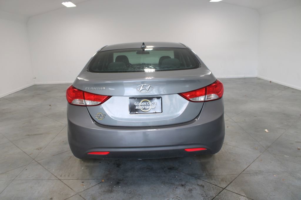 Used 2013 Hyundai Elantra GLS image 8