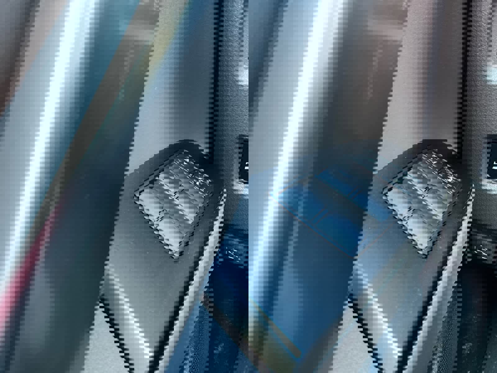 Used 2023 Lexus GX 460 Premium w/ Premium Package image 24