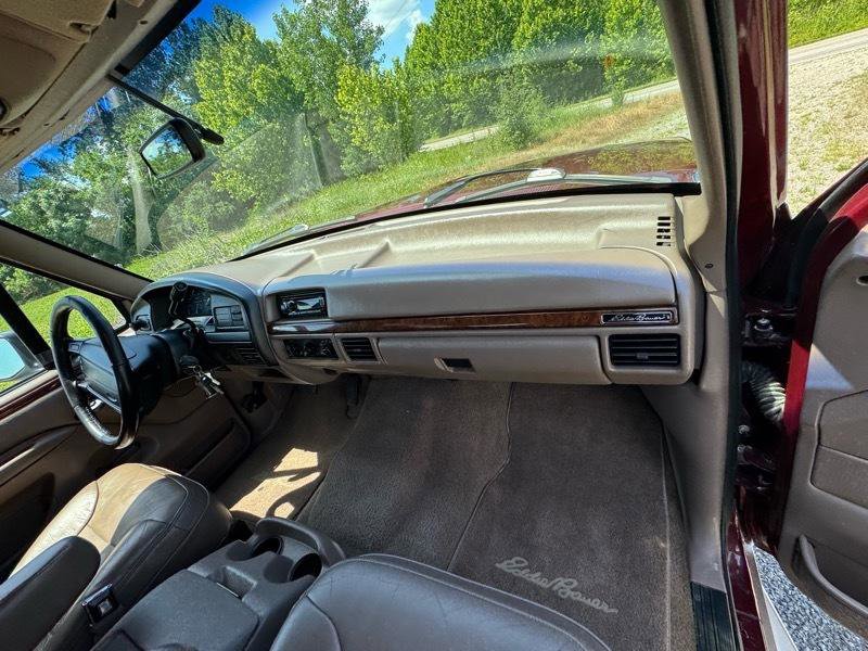 Used 1996 Ford Bronco Eddie Bauer AWD/4WD image 12