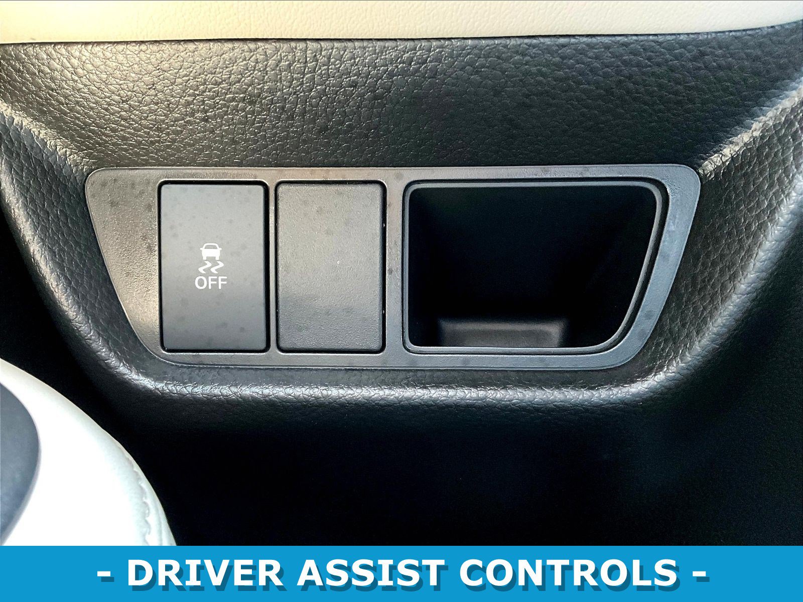 Certified 2026 Honda HR-V LX image 37