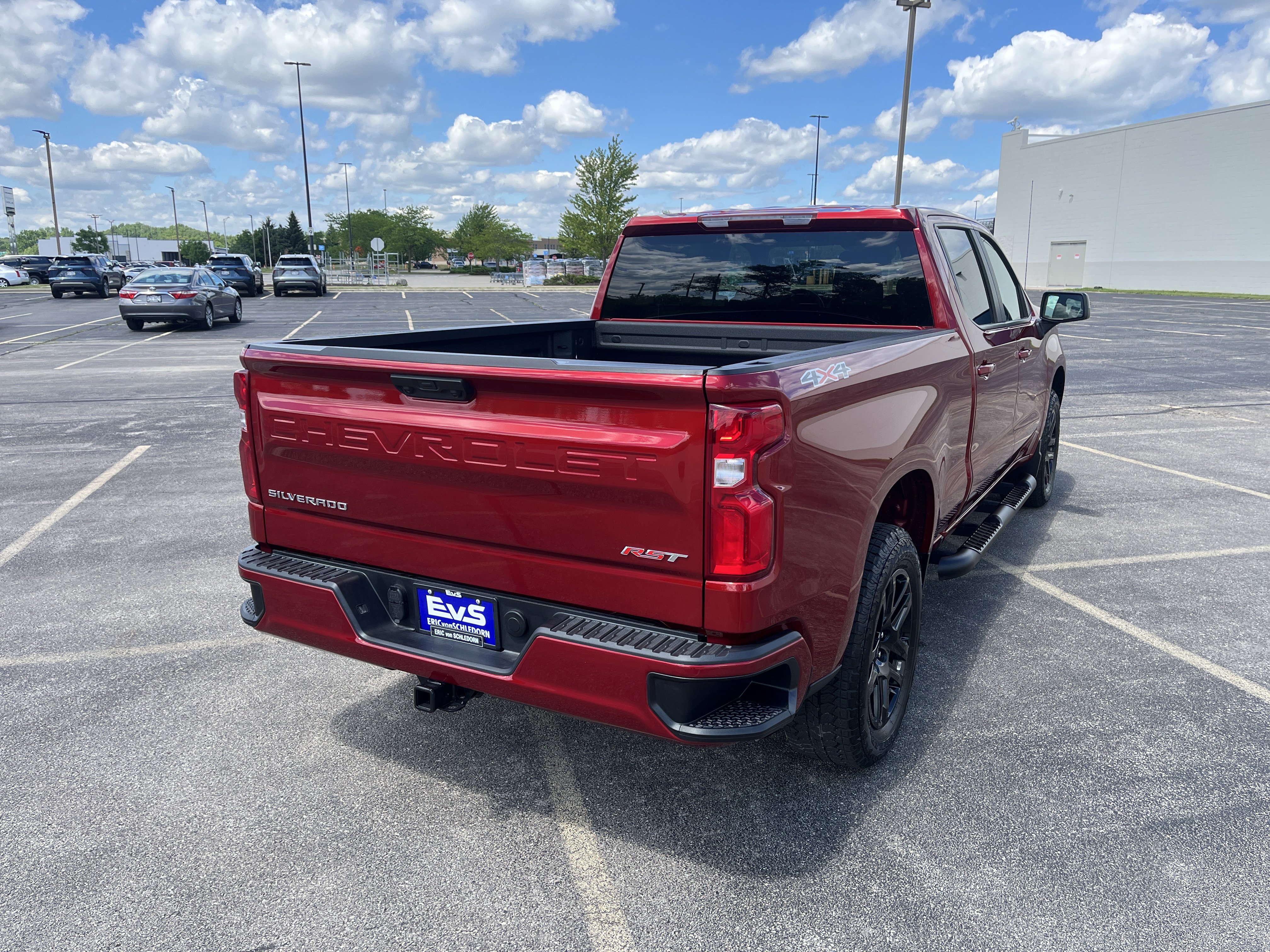 Used 2026 Chevrolet Silverado 1500 RST w/ RST Select Package AWD/4WD image 6