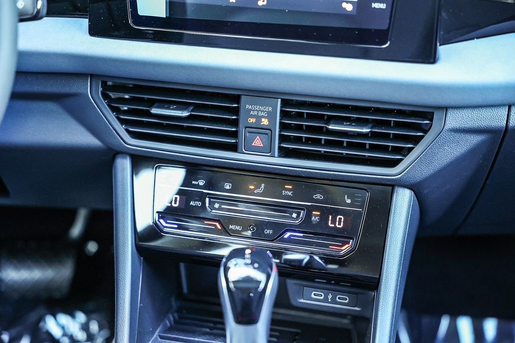 New 2026 Volkswagen Jetta SE image 22