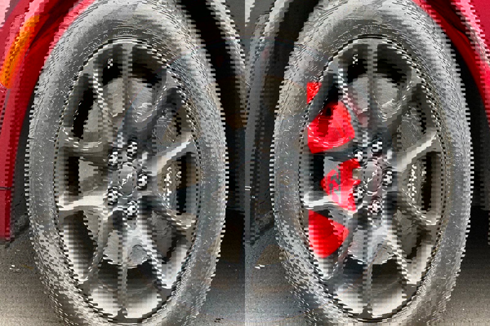 Used 2023 Dodge Durango SRT image 34