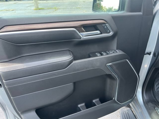 Used 2023 Chevrolet Silverado 1500 LT AWD/4WD image 8