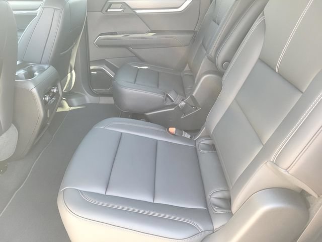 New 2026 GMC Acadia Elevation w/ Black Edition AWD/4WD image 14