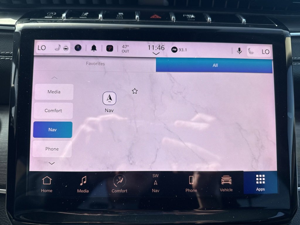 Used 2023 Jeep Grand Cherokee L Limited w/ Black Appearance Package image 52