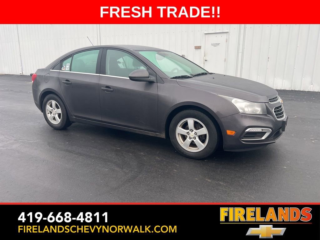 Used 2015 Chevrolet Cruze LT image 16