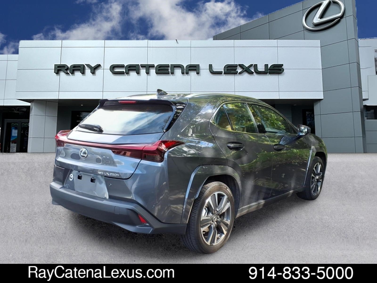 Used 2024 Lexus UX 250h AWD w/ Premium Package image 3