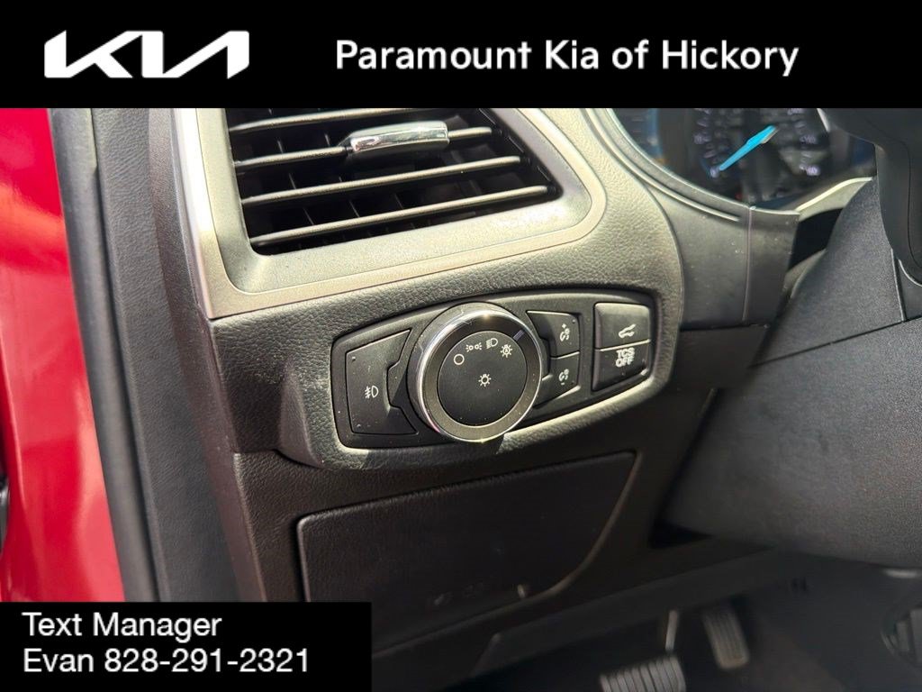 Used 2022 Ford Edge SEL w/ Convenience Package AWD/4WD image 19