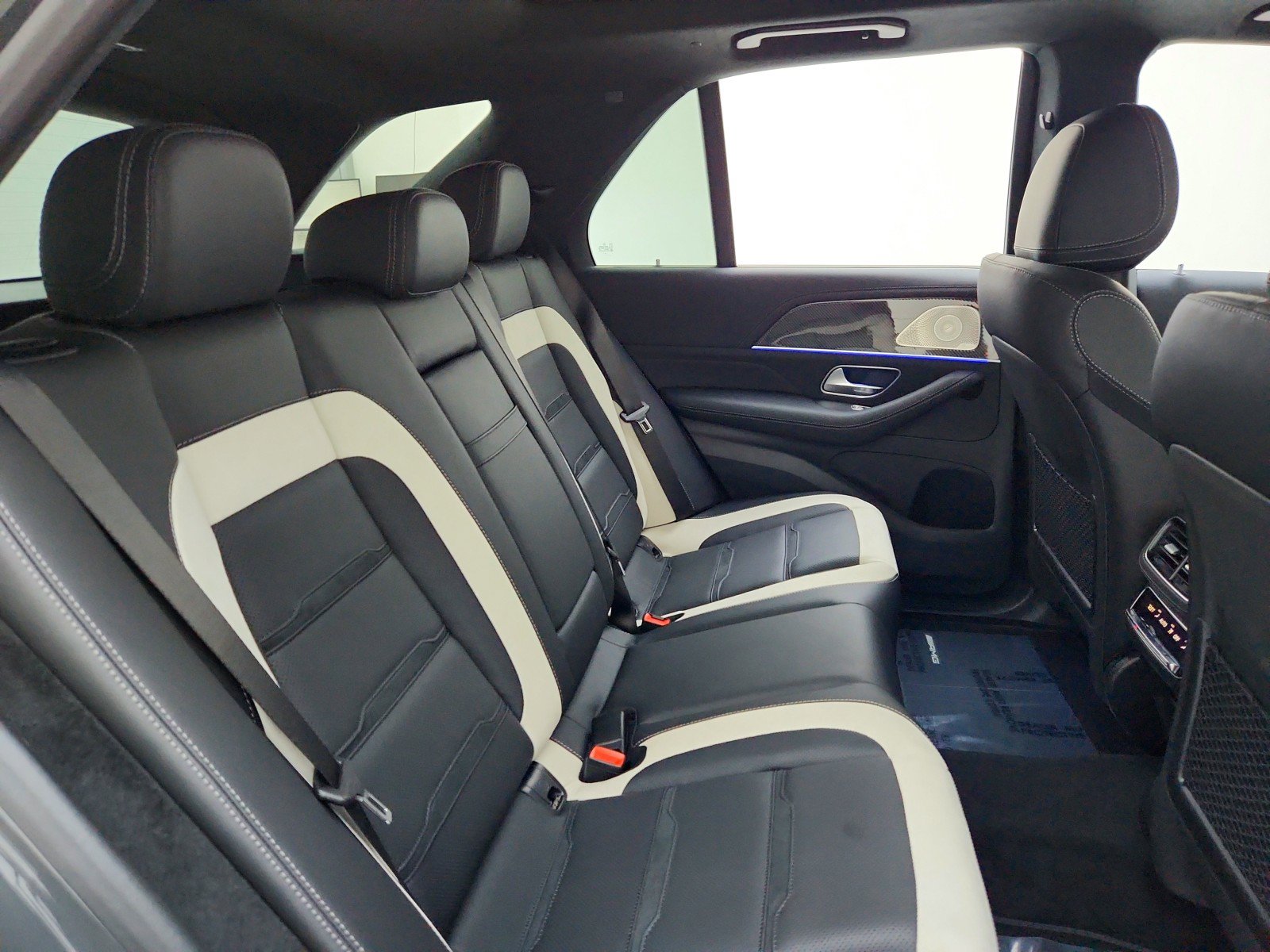 New 2026 Mercedes-Benz GLE 63 AMG S image 21