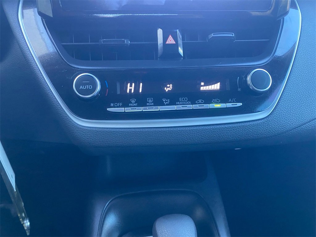 Used 2024 Toyota Corolla LE image 22