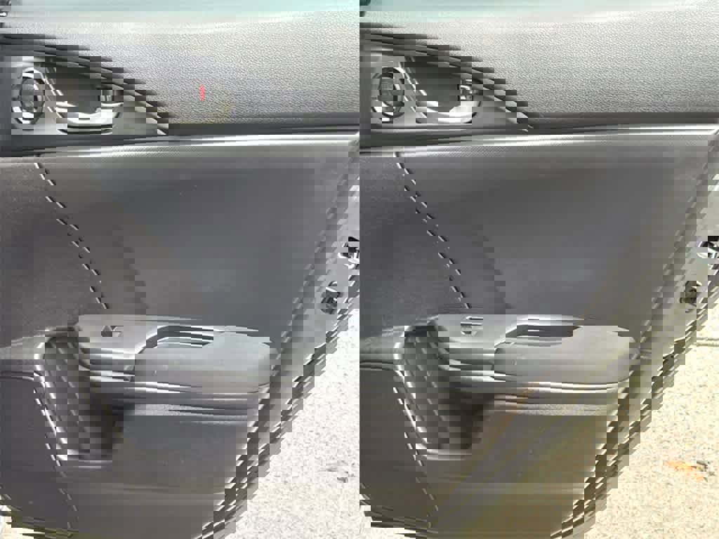 Used 2019 Honda Civic EX image 15