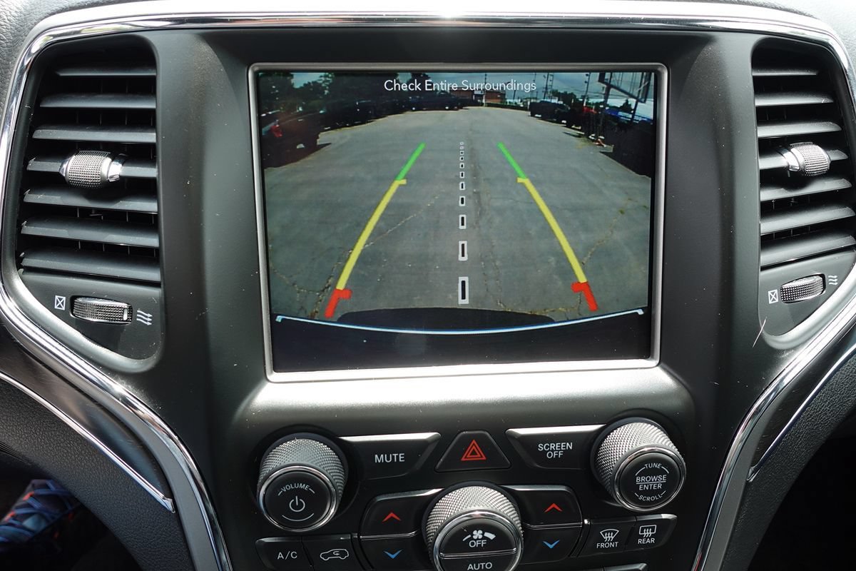 Used 2018 Jeep Grand Cherokee Limited AWD/4WD image 48