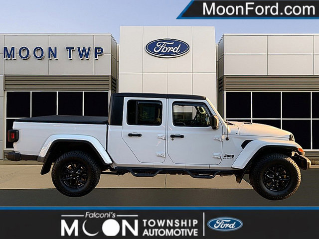 Used 2023 Jeep Gladiator Sport AWD/4WD image 1