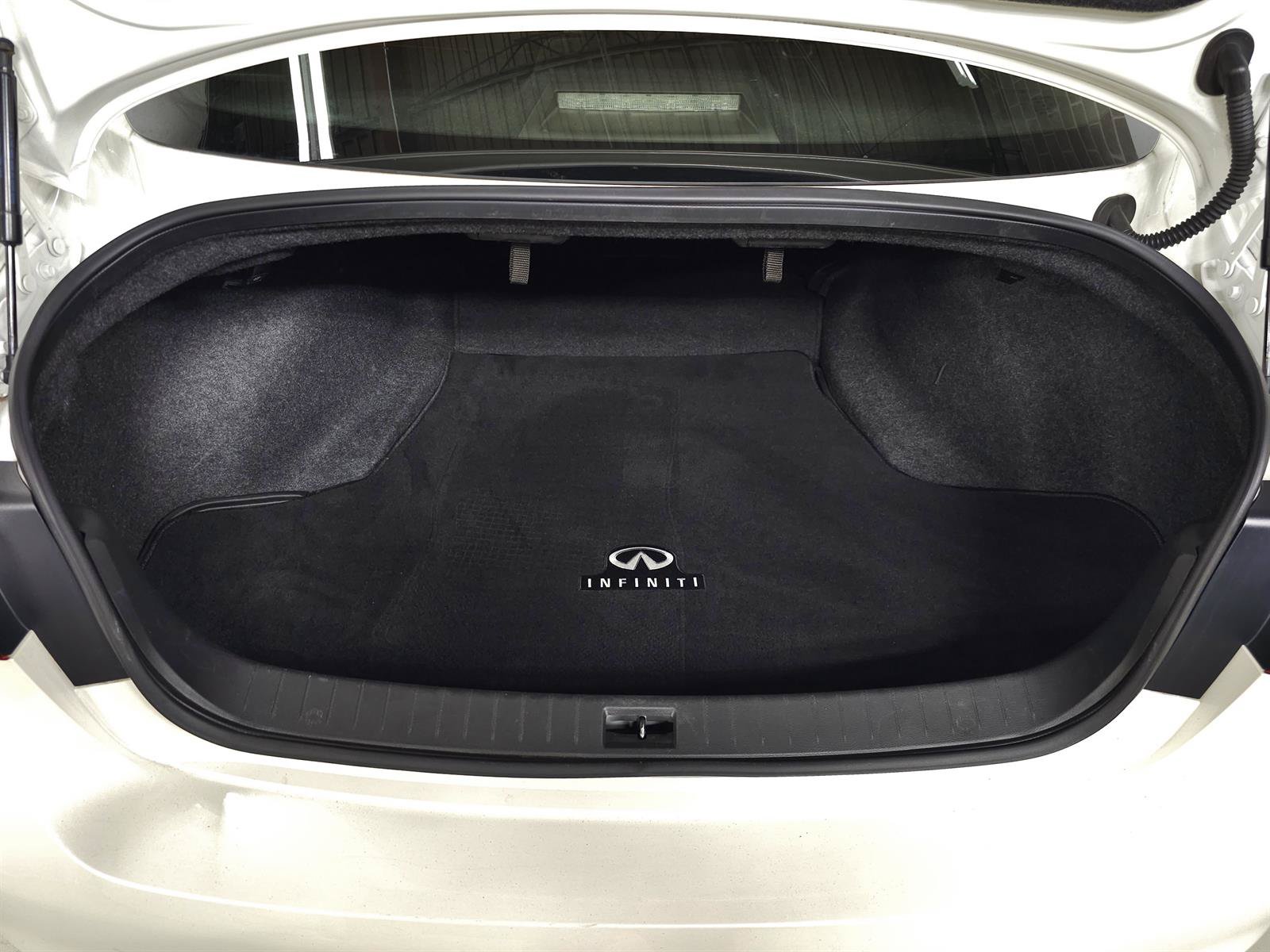 Used 2019 INFINITI Q50 Sport w/ Cargo Package (L96) AWD/4WD image 7