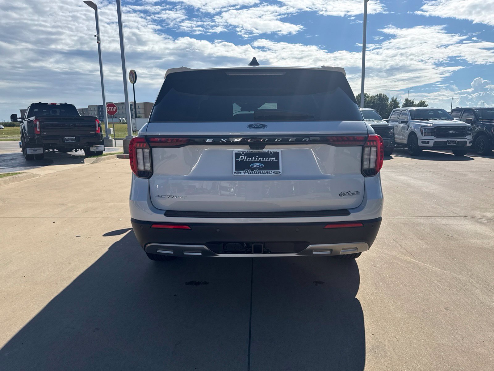 New 2026 Ford Explorer Active w/ Active Comfort Package RWD image 4