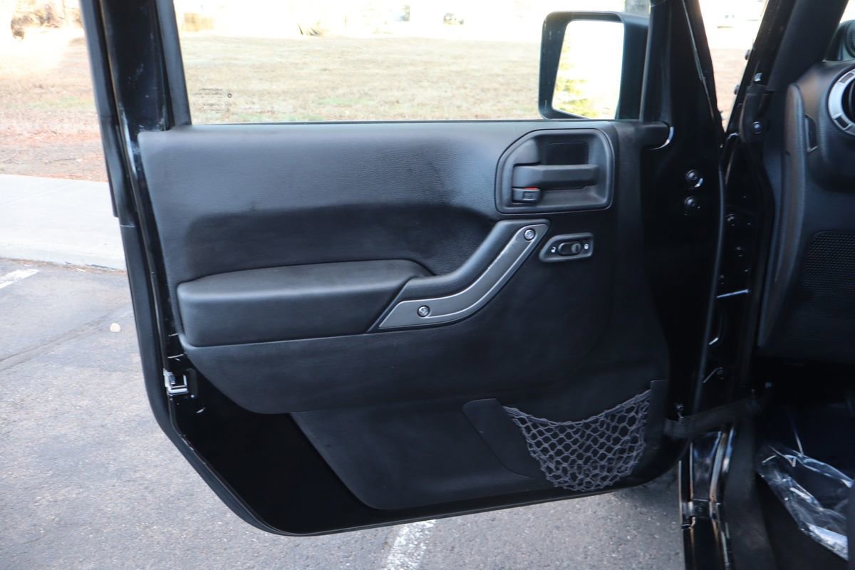 Used 2012 Jeep Wrangler Unlimited Sport image 24