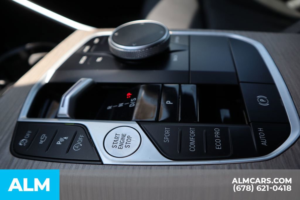 Used 2025 BMW 330i Sedan image 35