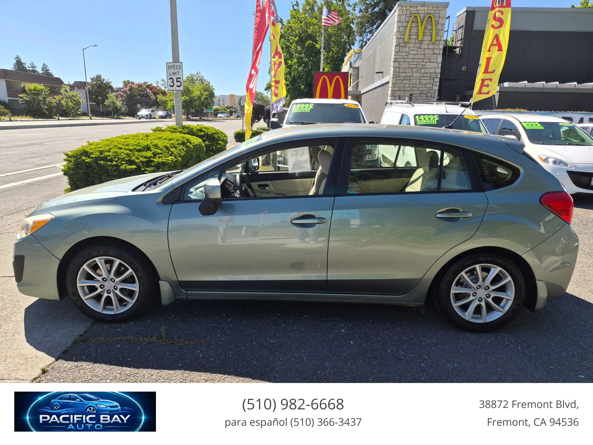 Used 2014 Subaru Impreza 2.0i Premium w/ All-Weather Package w/CVT AWD/4WD image 4