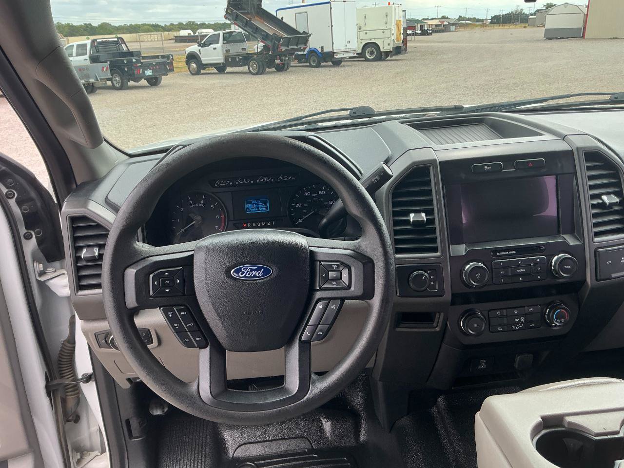 Used 2020 Ford F250 XL w/ Power Equipment Group AWD/4WD image 11