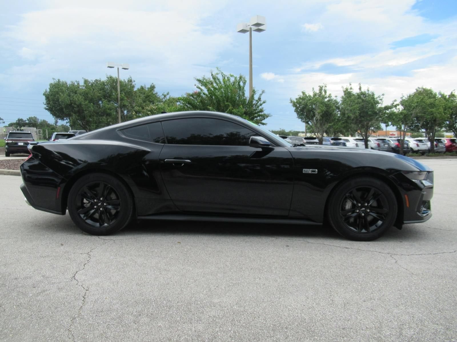 Used 2025 Ford Mustang GT RWD image 2