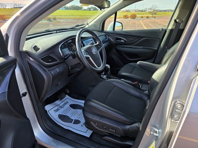 Used 2021 Buick Encore Preferred w/ Safety Package II image 8