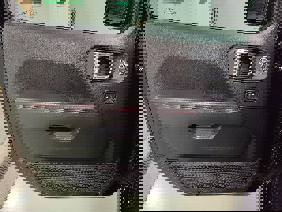 Used 2021 Jeep Wrangler Unlimited Rubicon image 23