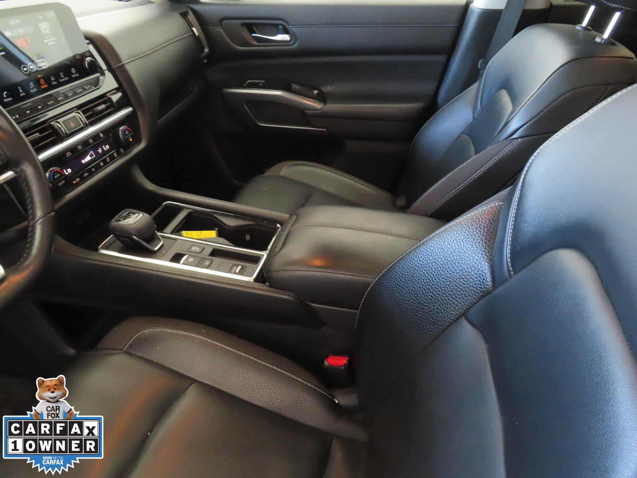 Used 2022 Nissan Pathfinder SL w/ SL Premium Package image 21