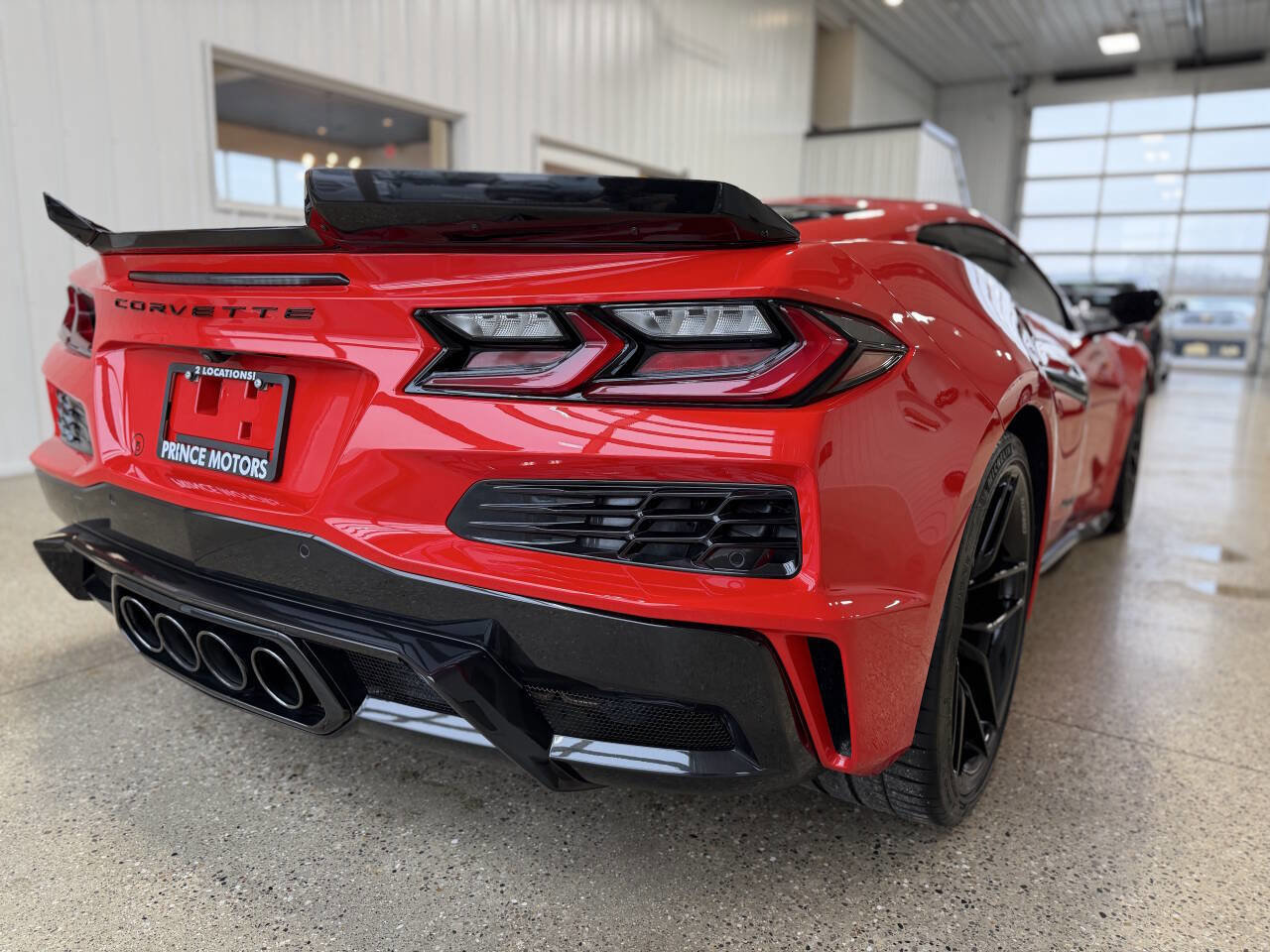Used 2025 Chevrolet Corvette Z06 w/ Stealth Interior Trim Package image 8