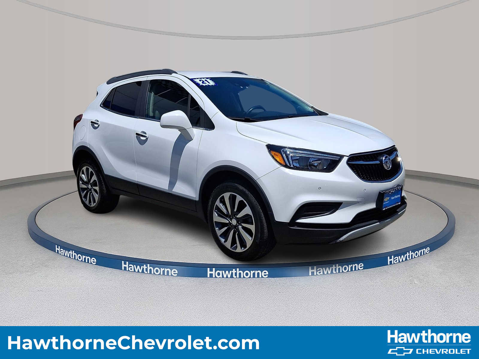 Used 2021 Buick Encore Preferred w/ Safety Package II AWD/4WD image 1