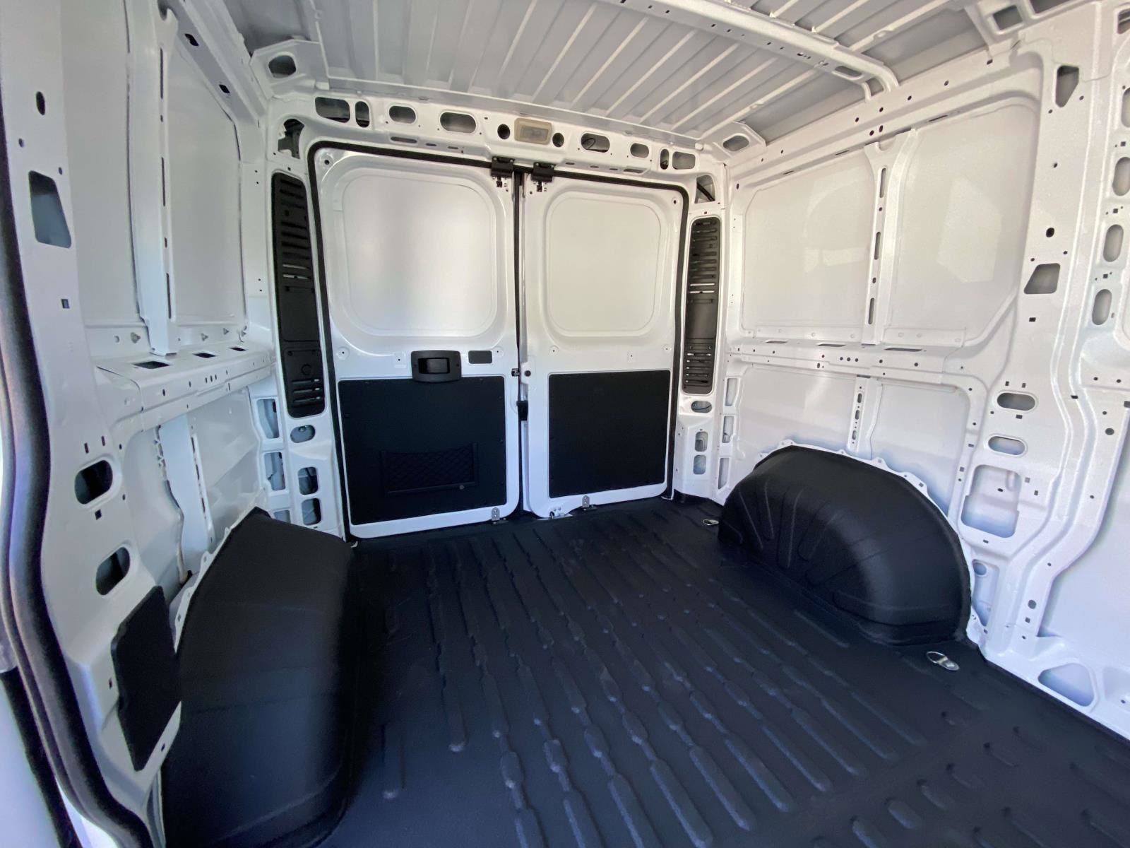 New 2026 RAM ProMaster 1500 w/ Storage Group FWD image 13