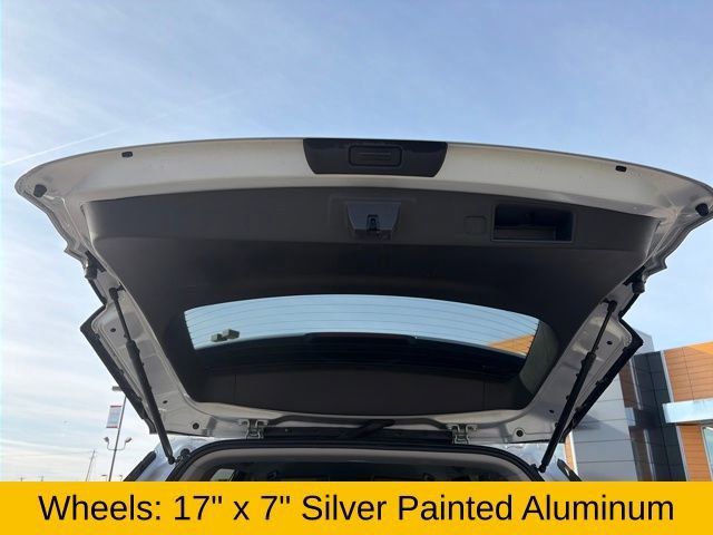 Used 2022 GMC Terrain SLE w/ Driver Convenience Package image 37