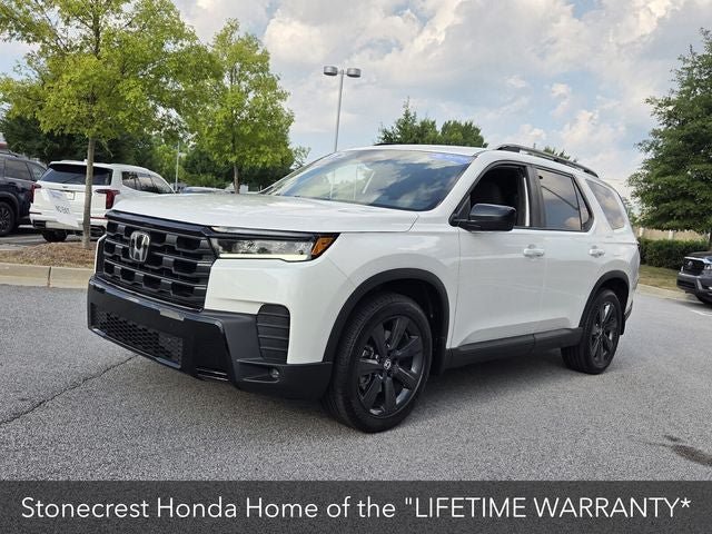 Certified 2026 Honda Pilot Sport image 3