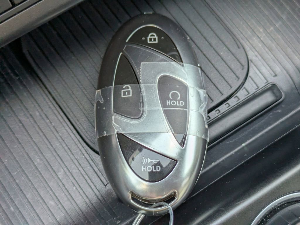 Used 2024 Hyundai Kona Limited image 32